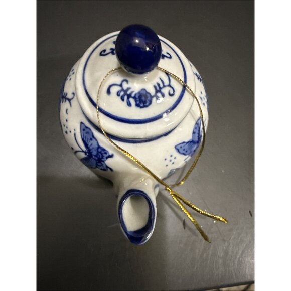 Vintage Miniature Mini Teapot Ornament Blue White Porcelain Floral Butterfly 3" - Picture 11 of 14